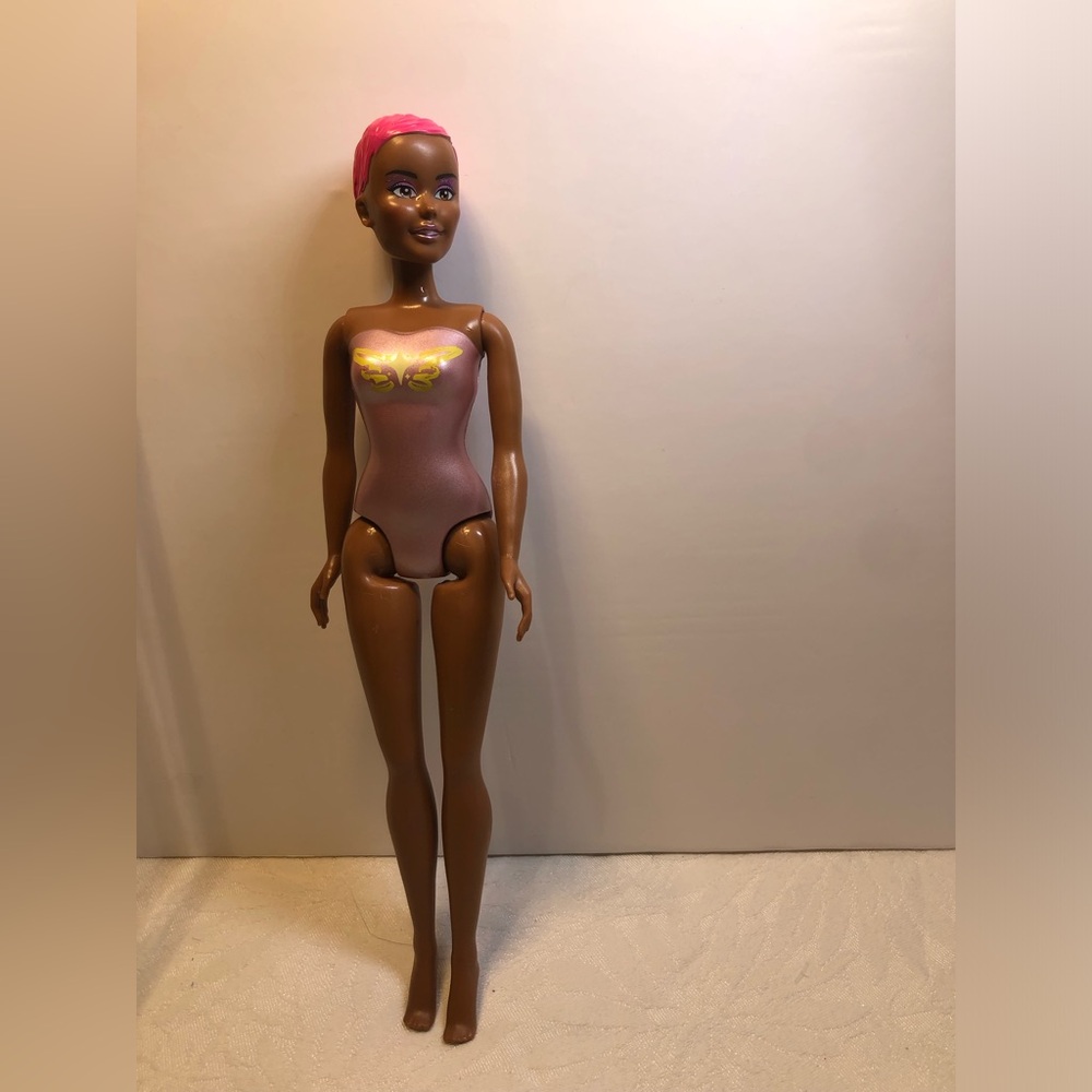 MGA Entertainment Fashion Model Doll Pink Hair, The Netherlands 2020